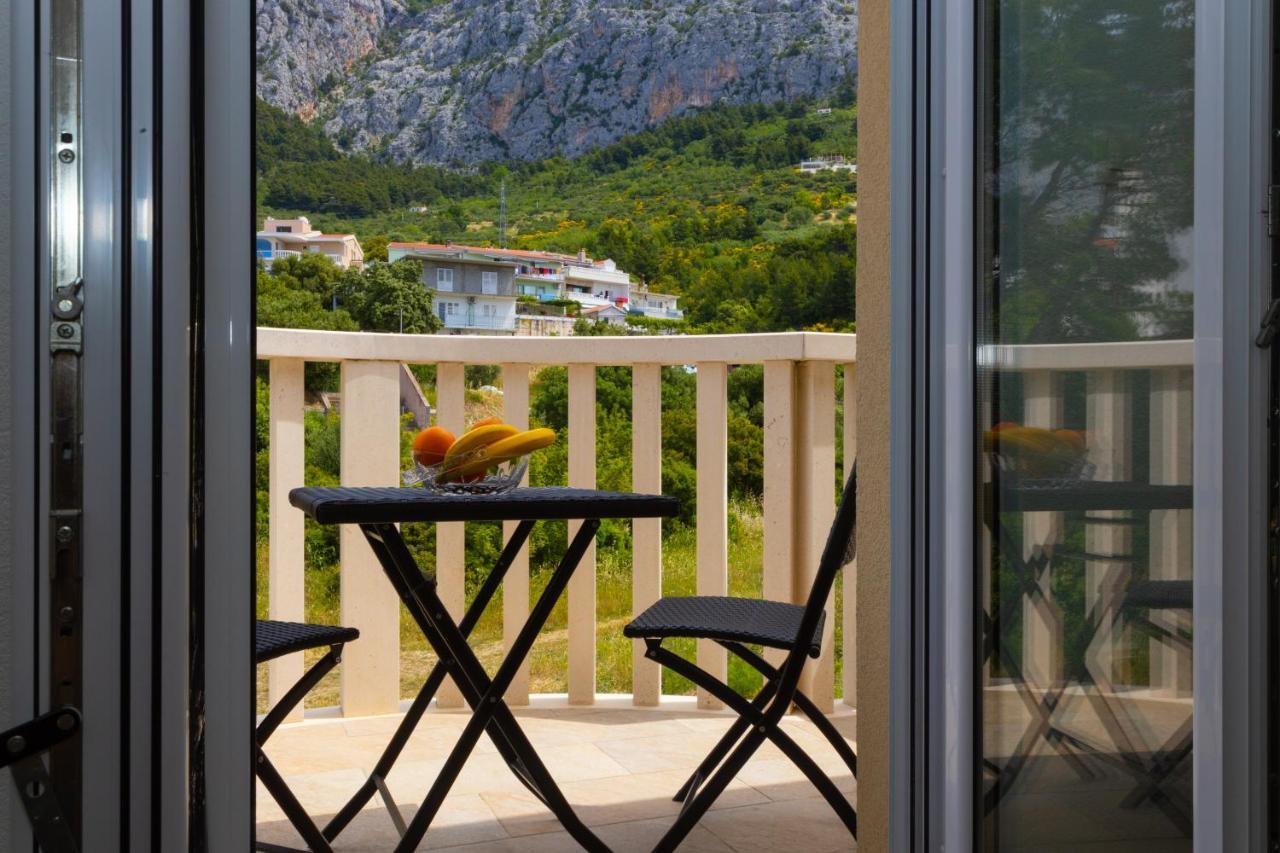 מאקרסקה Apartments Jasa Deluxe מראה חיצוני תמונה