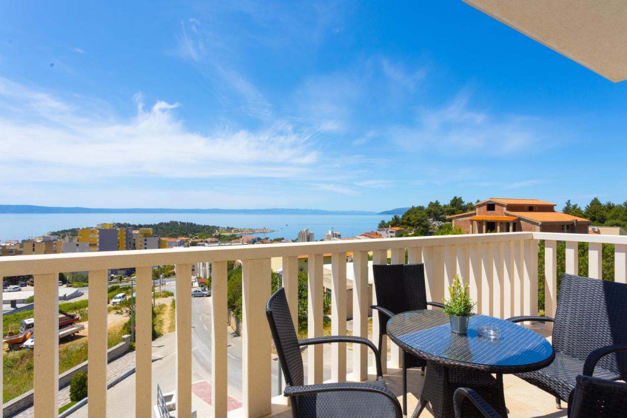 מאקרסקה Apartments Jasa Deluxe מראה חיצוני תמונה