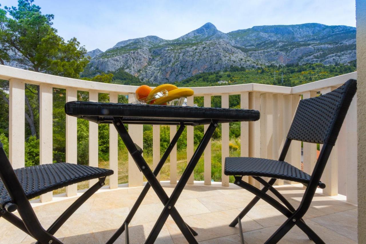 מאקרסקה Apartments Jasa Deluxe מראה חיצוני תמונה
